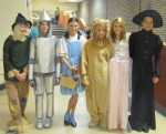 KPS Students Off To See The Wizard The Kingsford Park Elementary students recently performed “The Wizard of Oz.†Lead roles included (left to right) Kyle Osmun, Christopher VanGorder, Paige Daniels, Mackenzie Rice, Alexis Daniels and Claire Richardson.