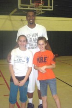 SU Players Help Rock The Rim SU Players Help Rock The Rim